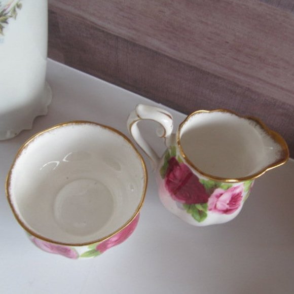 Old English Rose Sugar & Creamer set Rose Pattern Tea Table Coffee Bar Decor - Picture 4 of 6